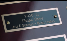 Shilpa Dave Awarded an Outstanding Faculty Award